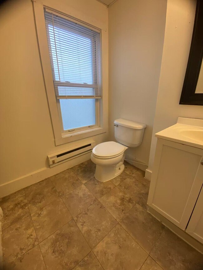 Foto del edificio - 246 Beacon St