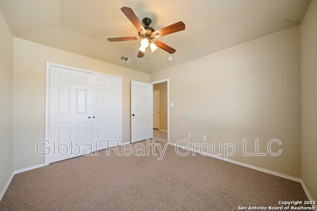 Building Photo - 280 Rosalie Dr