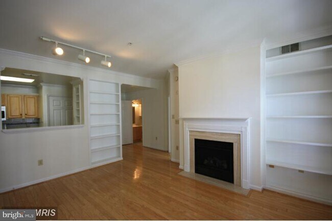 Foto del edificio - 2001 12th St NW