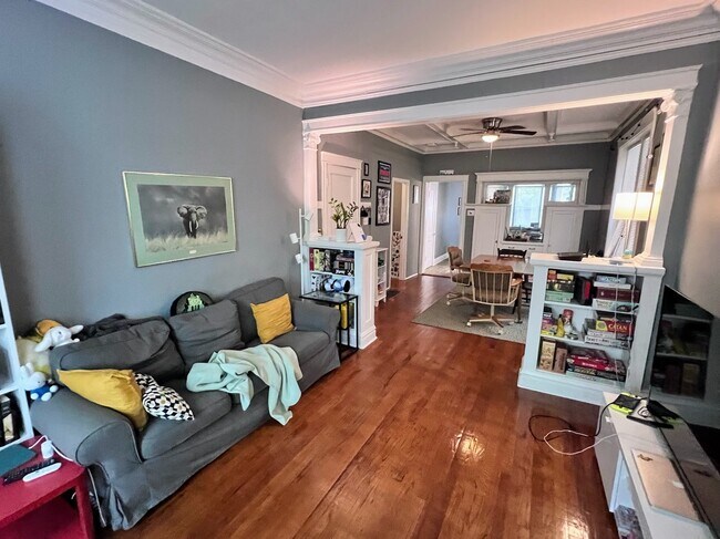 Foto del edificio - 2839 W Lyndale St