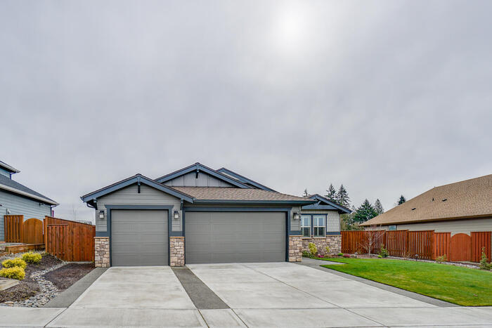 Primary Photo - BEAUTIFUL ALMOST NEW DOUBLE MASTER SUITE HOME