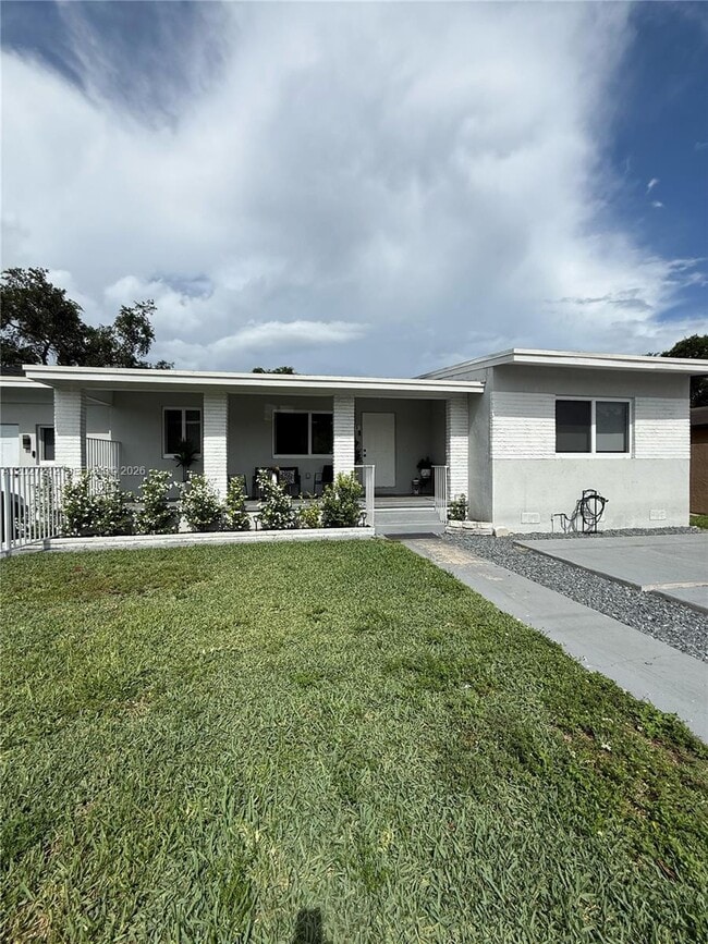Building Photo - 6825 NW 5th Ct