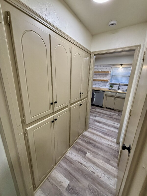 Foto del edificio - 12025 Ashford Dr