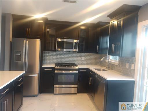 Foto del edificio - 1811 Ridgeview Ct