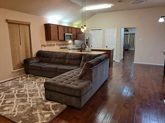 Foto del edificio - 5322 Creek Ct