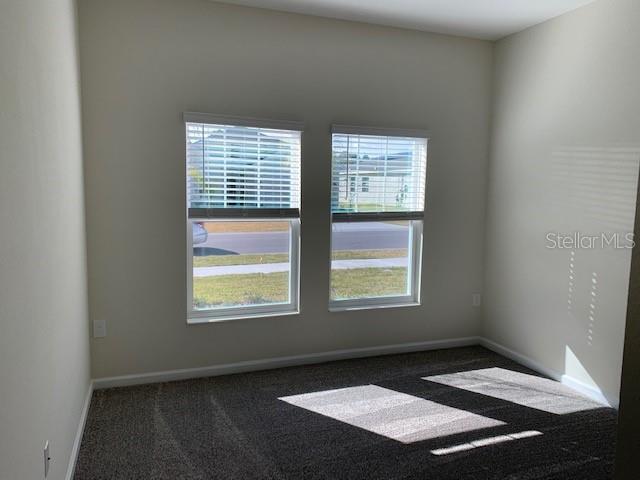 Foto del edificio - 16461 Champlain St