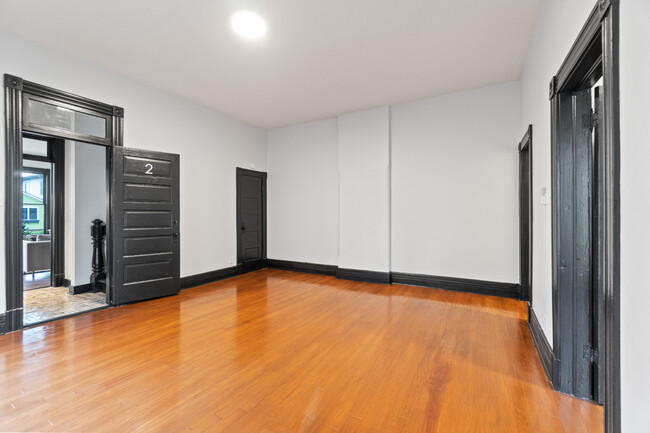 Foto del edificio - 1232 W Washington