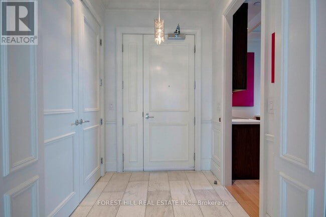 Photo du bâtiment - 311 Bay St.