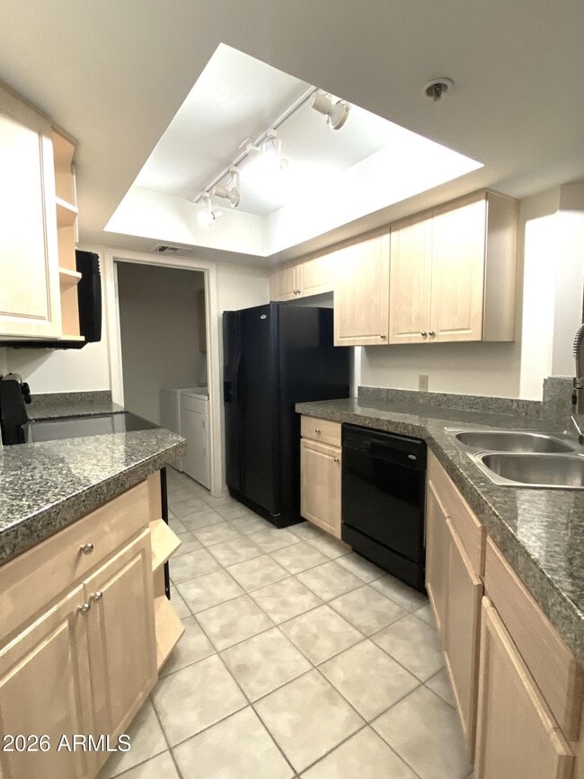 Foto del edificio - 5104 N 32nd St