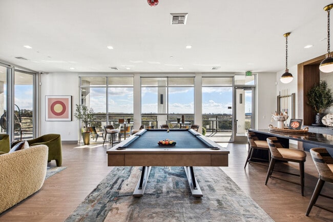 Salón social - Verdell Pointe