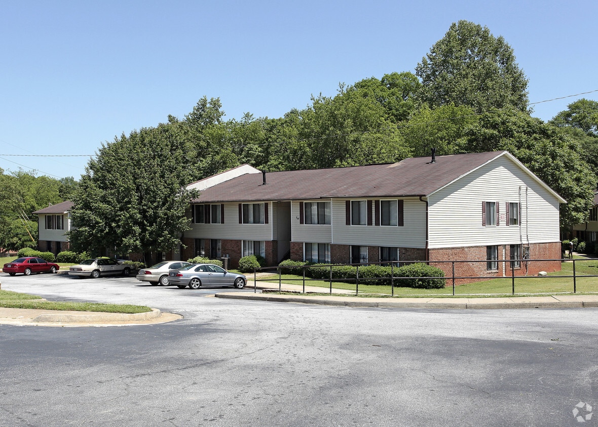 Primary Photo - Capitol Vanira Apartments