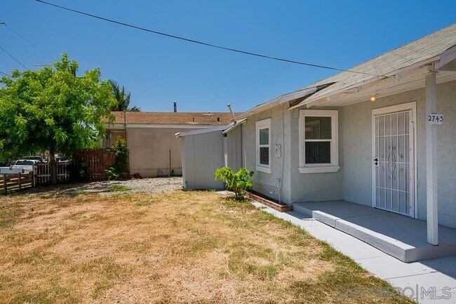 Building Photo - 2743 L St