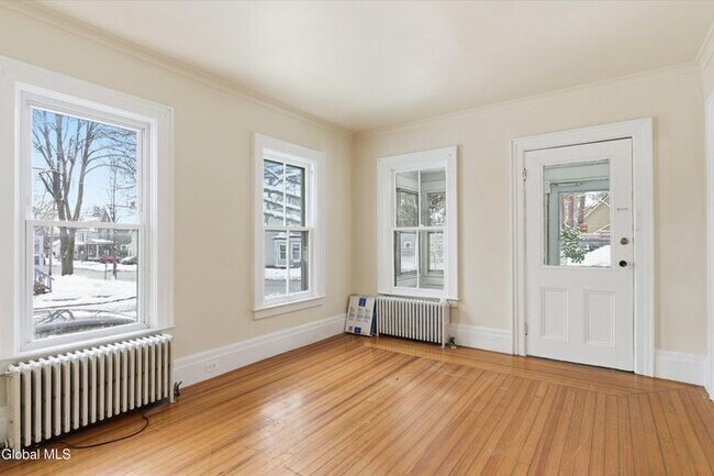 Foto del edificio - 106 Lawrence St