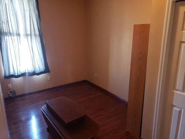 Foto del edificio - 538 3rd St