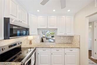 Building Photo - 45 High Point Cir S