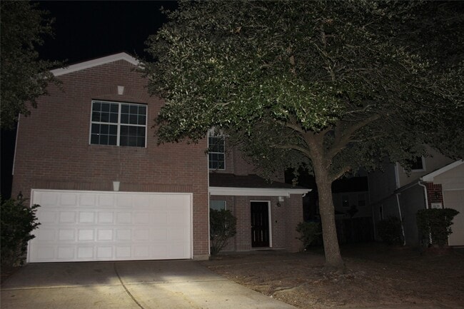 Building Photo - 8143 Sanders Forest Ct