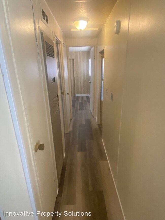 Building Photo - 1 br, 1 bath House - 284 Marina