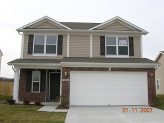 Foto principal - Avon - 3 BR home with loft