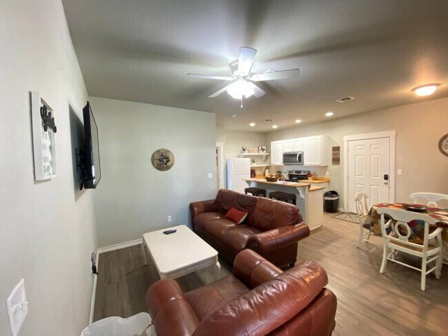Foto del edificio - 4212 Hwy 35 S