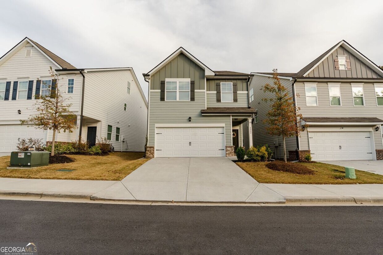 1553 Spring Hollow Way, Stone Mountain, GA 30083 House Rental in