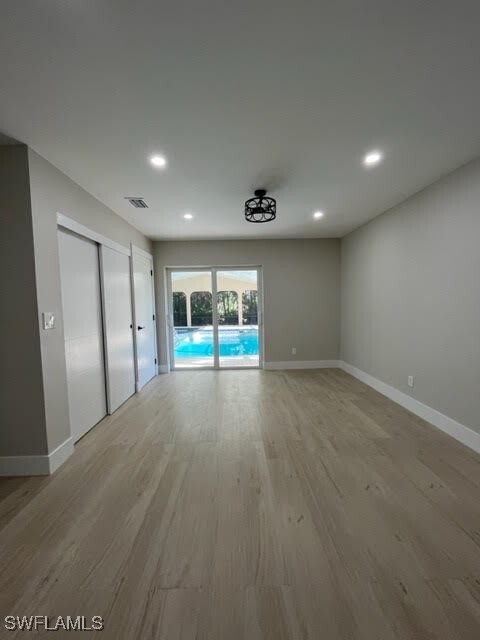 Foto del edificio - 16540 Timberlakes Dr