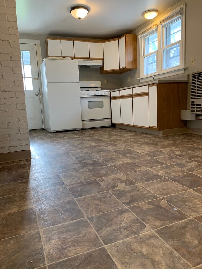 110 W 3rd St Unit 201, Corning, NY 14830 Apartments in Corning, NY