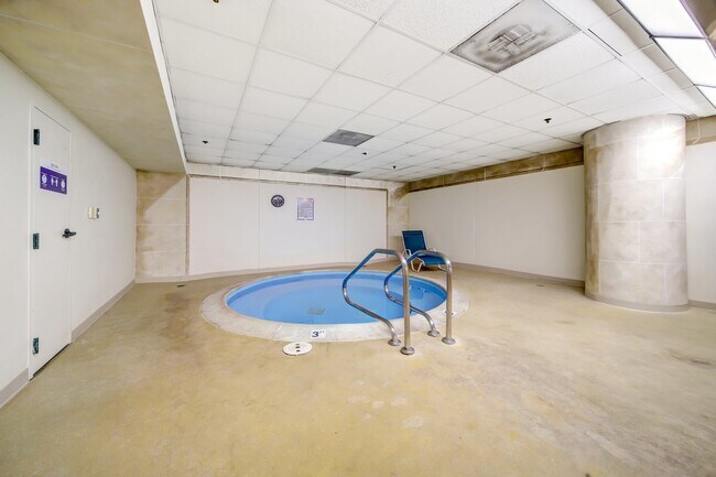 Foto del edificio - 680 N Lake Shore Dr