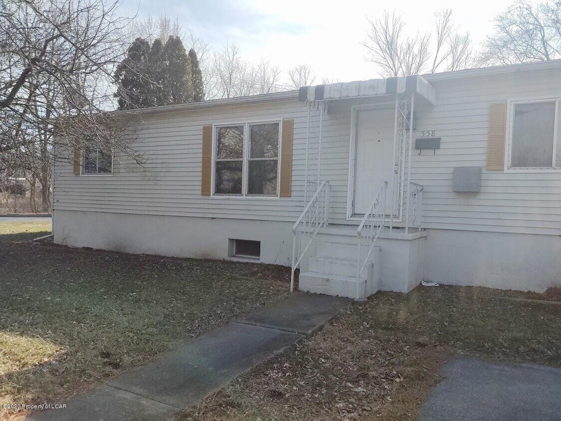 558 Nanticoke St, WilkesBarre, PA 18706 House Rental in WilkesBarre