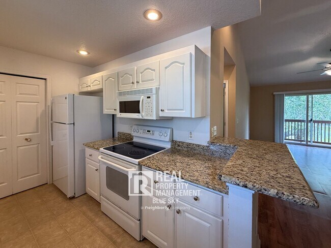 Foto del edificio - 9016 Shallowford Ln