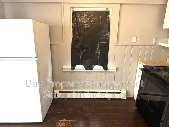 Building Photo - 229 Ridley Ave