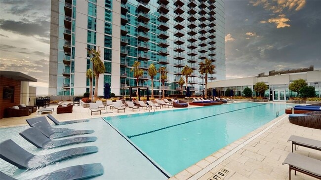 Building Photo - 5925 Almeda Rd