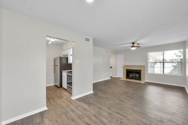 Interior Photo - Woodcreek Apartments