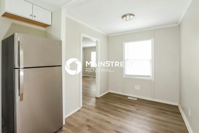Foto del edificio - 3 Bedroom Pet-Friendly Home in Kansas City...