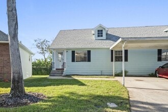 Building Photo - 6634 Hickorywood Ln