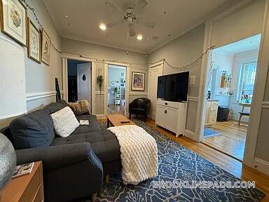 Foto del edificio - 10 Greenway Ct
