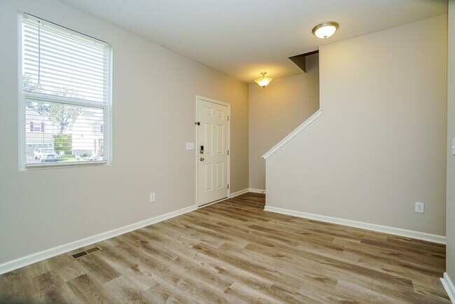 Foto del edificio - 259 Glen Crossing Dr