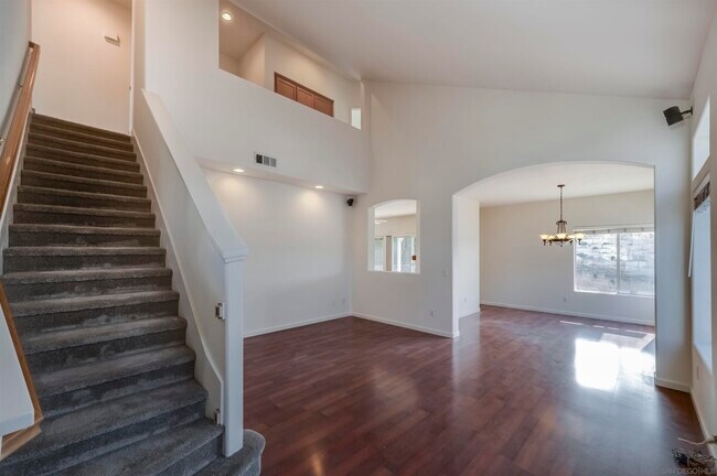 Building Photo - 4681 Crawford Ct