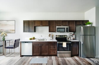 Building Photo - GDG The Meridian Apartments