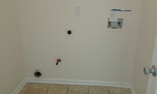 Foto del edificio - 150 Ontario Dr