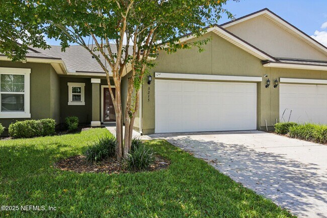 Foto del edificio - 3215 Chestnut Ridge Way