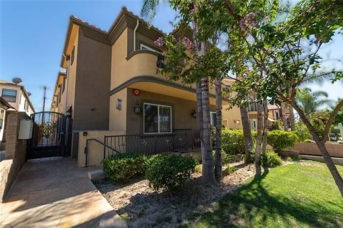 Foto principal - 732 E Palm Ave