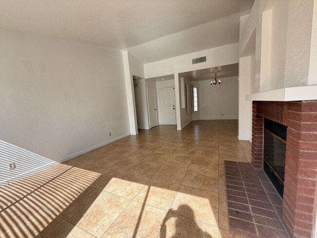 Building Photo - 6725 Trammel Ct