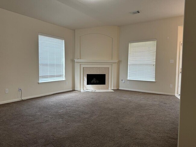 Building Photo - 5738 Ranch Prairie Tr
