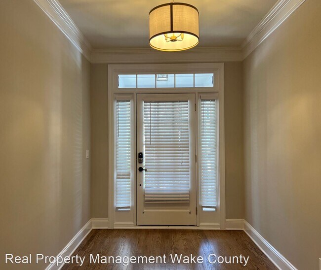 Building Photo - 3 br, 2.5 bath House - 7202 Summit Waters ...
