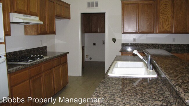 Building Photo - 3 br, 2 bath House - 9917 Vertrice Ave.