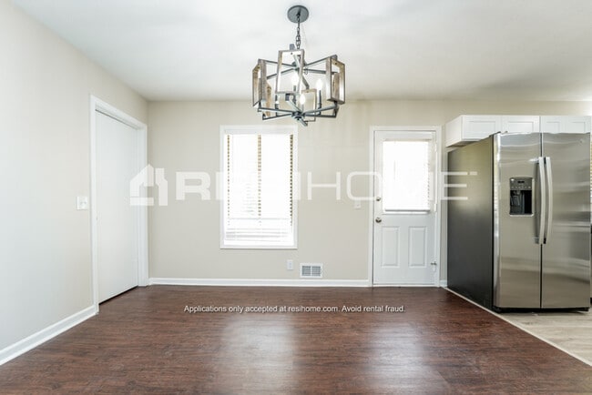 Building Photo - 1763 Stag Dr NW