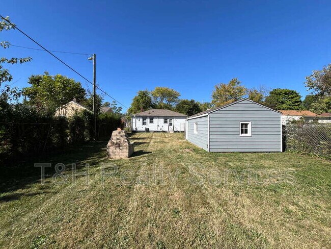 Foto del edificio - 3425 Adams St