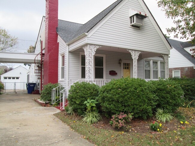 Building Photo - Granby Park