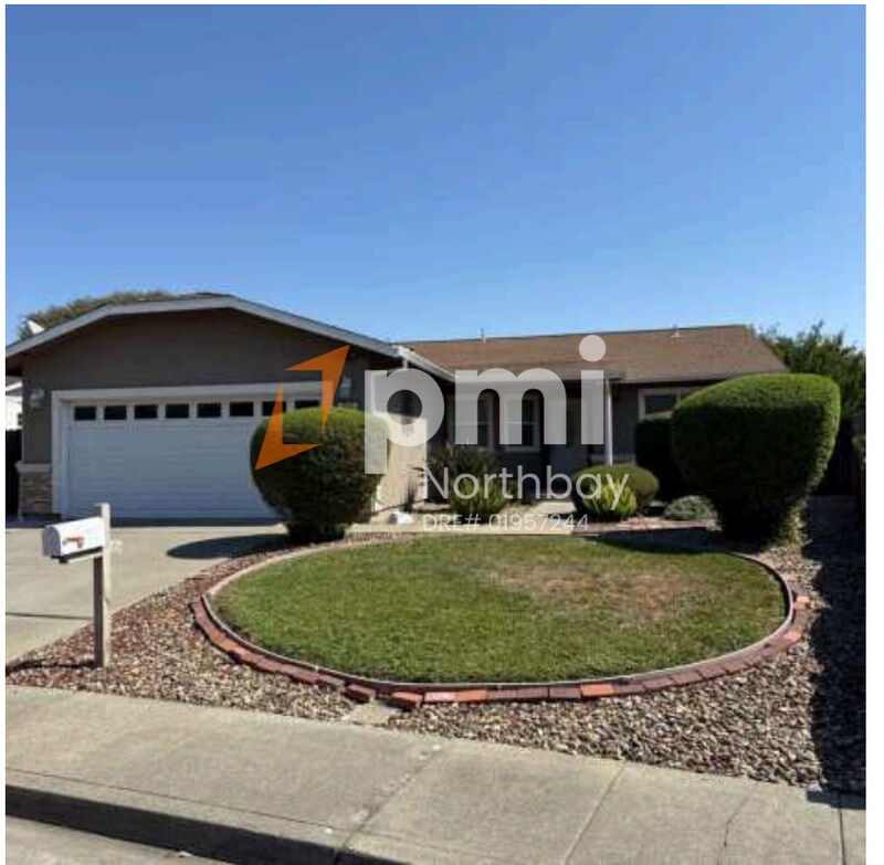Primary Photo - 609 Placer Ln
