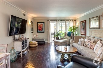 Foto principal - 700 W Imperial Ave